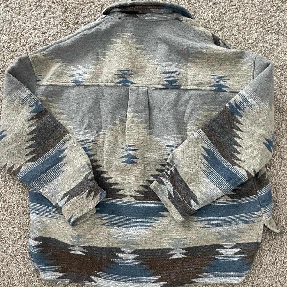 Aztec Shacket - Picture 4 of 4